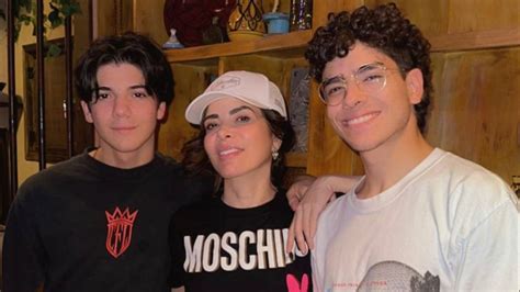 Gloria Trevi Y Sus Hijos