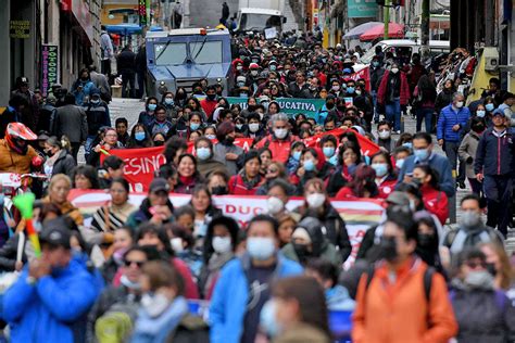 Maestros Inician Paro De 48 Horas Con Movilizaciones Y Bloqueos Jornada