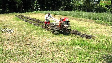 Kubota Wheel Tractor Plowing Farm Field Youtube