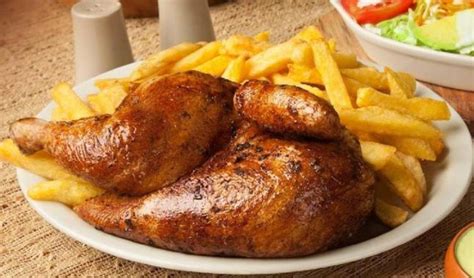 El Pollo A La Brasa Es Un Plato Muy Querido Para Los Peruanos En Esta