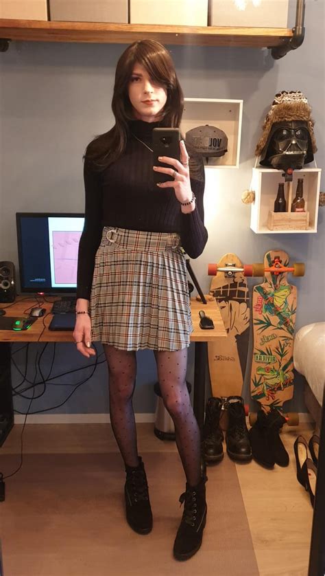 Pleated Skirts Are The Best Skirts Rcrossdressing