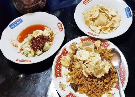 7 Kedai Nasi Goreng Paling Enak Di Jakarta Seporsi Gak Cukup