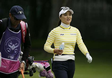 So Yeon Ryu Fires Tournament Record 63 In Swinging Skirts