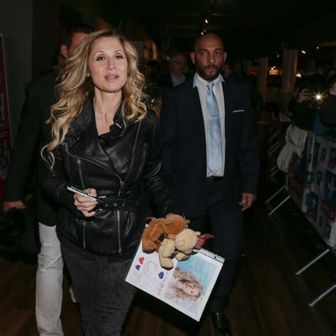 Photos De Lara Fabian Page 32