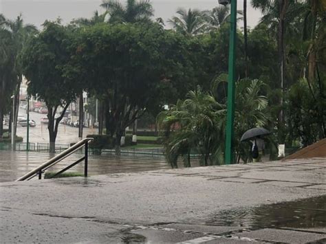 Fuerte lluvia azota Culiacán tras efectos de Lidia reportan