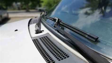 How To Clean Wiper Blades