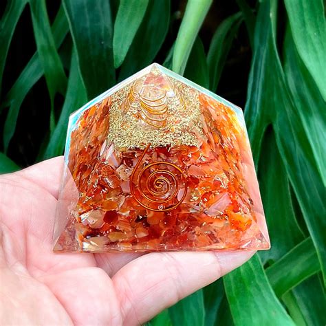 Red Jasper Crystal Pyramids Orgone Energy Open Chakras for Confidence ...