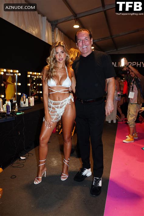 Kara Del Toro Sexy Poses Showcasing Her Hot Figure In A Bikini At The Miami Swim Week Aznude