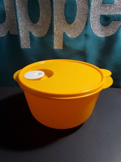 Tupperware Crystalwave Plus Cup L Round Microwavable Orange