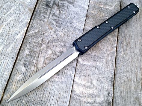 Microtech Makora II OTF Stonewash 106-10 – GearBarrel.com