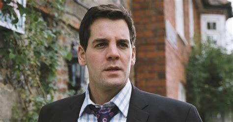 13 HOT DETECTIVES ON TV What To Watch