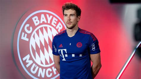 Video Interview Mit Leon Goretzka I Fc Bayern