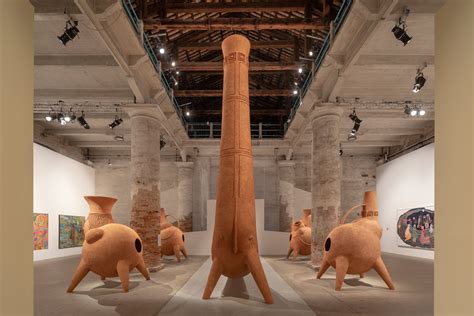 La Biennale di Venezia è un crocevia di sguardi e di interrogazioni