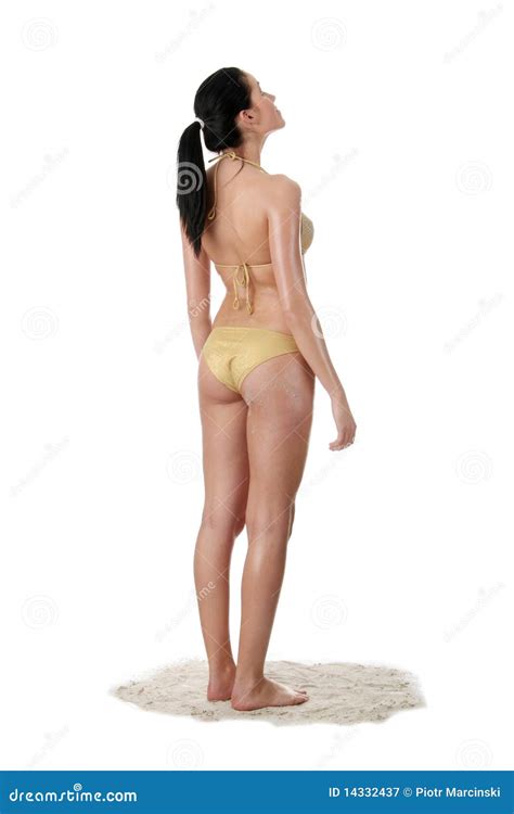 Jeune Femme Caucasien Dans Le Bikini Image stock Image du fuselage modèle 14332437