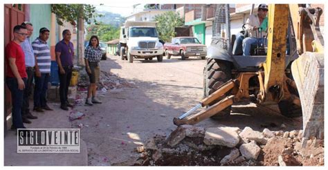 Alcaldesa Catalina P Rez Negr N Inicia La Demolici N Y Pavimentaci N De