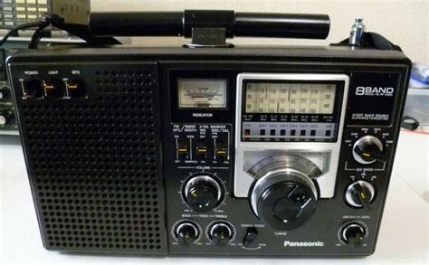 Vintage Panasonic Rf 2200 Shortwave Amfm Radio Excellent Condition