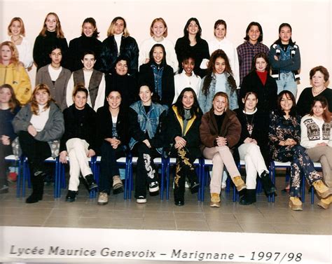 Photo de classe 2MS2 de 1997 Lycée Professionnel Maurice Genevoix