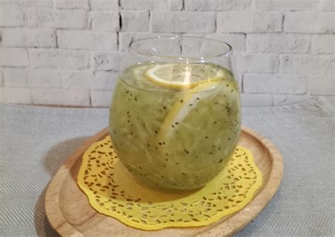 Resep 712 Es Lemon Melon Sereh Madu Chiaseed Oleh Arti Winarni Cookpad