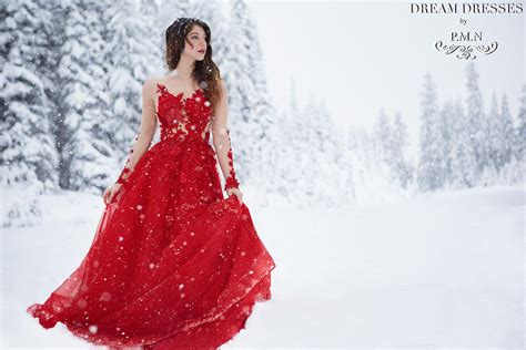 Winter Wonderland Styled Shoot Dream Dresses By Pmn