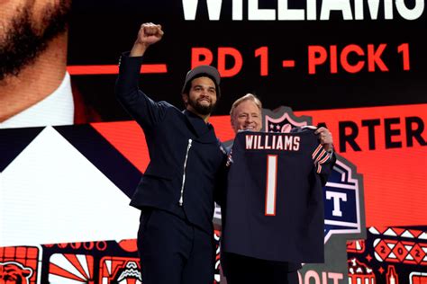 Bears QB Caleb Williams jersey number revealed - Yahoo Sports