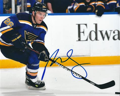 Autographed PAUL STASTNY 8x10 St. Louis Blues Photo - Main Line Autographs