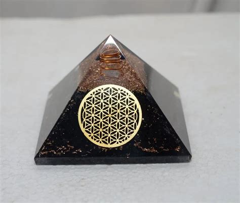 Orgone Pyramid Orgonite Flower Of Life Pyramid Healing Crystal Orgonite