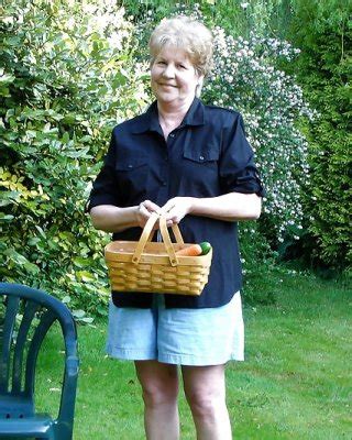 Hairy Moms And Grannies Next Door Porn Pictures Xxx Photos Sex Images Pictoa