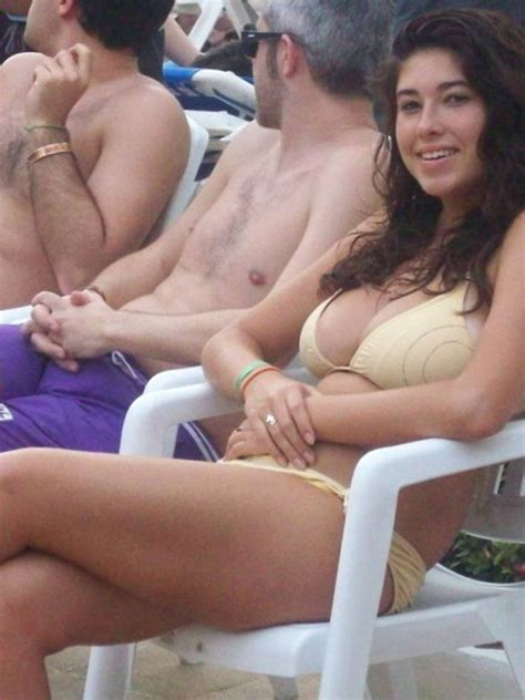 Big Tit Facebook Porn Slimpics