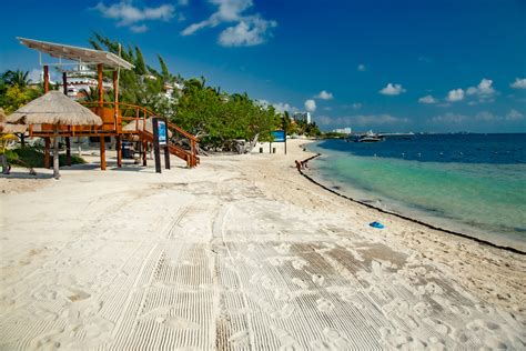 Playa Las Perlas strand in Cancún