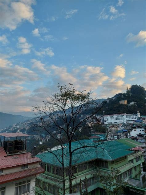 Morning In Gangtok Sikkim In Beautiful Photos Of Nature Gangtok