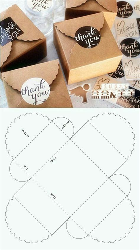 Pin By Anaisone On Box Cartamodelli Idee Paper Box Diy Diy Gift