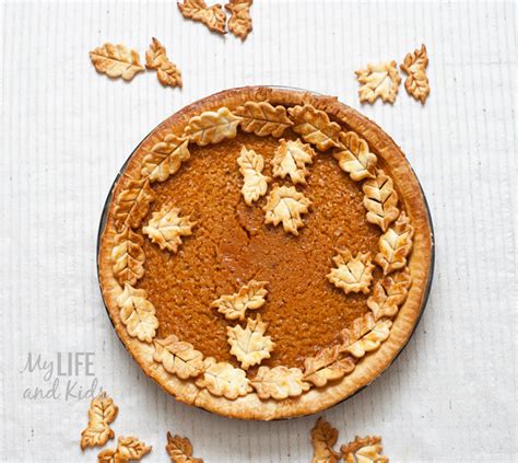 Five Pie Crust Designs You'll Love - My Life and Kids