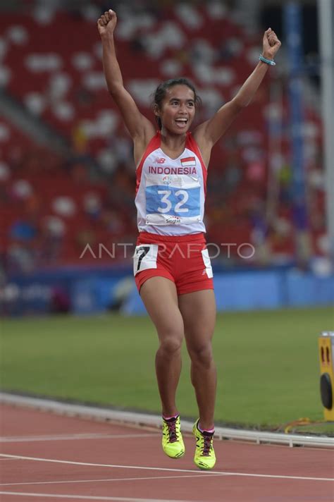 EMAS LARI 5000 METER PUTRI ANTARA Foto