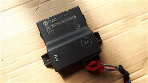 A4 B8 LIFT MODUŁ STEROWNIK GATEWAY 8R0907468H A5 8R0907468H za 80 zł z