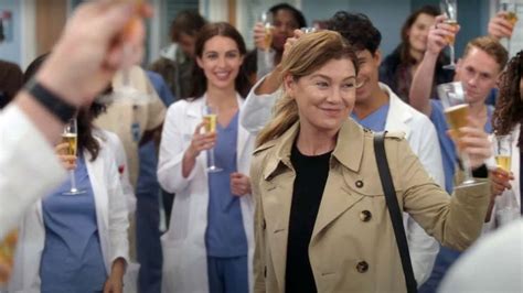 New 'Grey's Anatomy' teaser shows Meredith's goodbye: 'Sometimes change ...