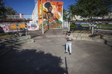 O Palco Cultural De Nova Igua U Chamado Pra A Dos Direitos Humanos