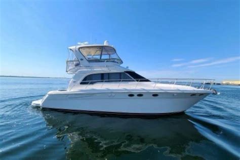 51 2001 Sea Ray 480 Sedan Bridge Tampa Yacht Sales