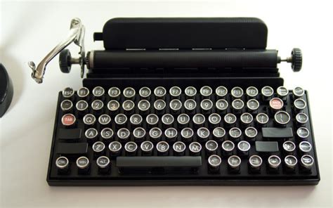 The Wireless Typewriter Keyboard