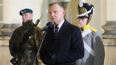 Andrzej Duda jesteśmy gotowi bronić się przed sowieckim ciemiężcą