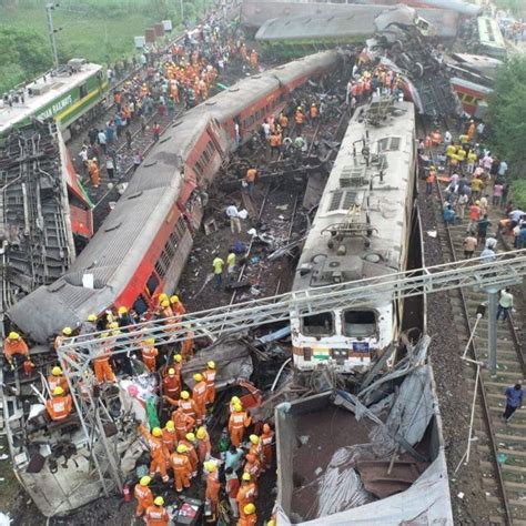 Un error humano causó el accidente de tren con 288 muertos en la India