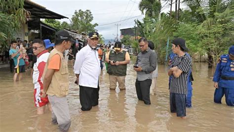 Banjir Dan Longsor Landa Beberapa Daerah Begini Respon Gubernur Sumbar