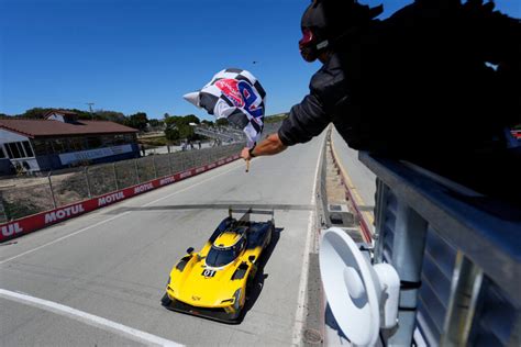 No 01 Cadillac Wins Imsa Laguna Seca Tds Racing Lmp2 Porsche In Gtd