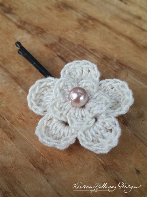 How To Crochet A Small Delicate Flower Clip Free Pattern Tutorial