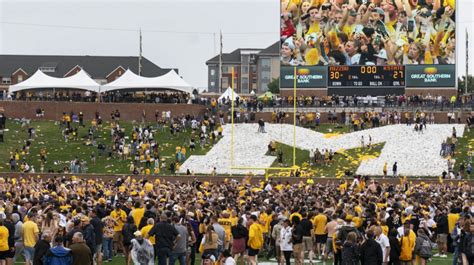 Fired Up Fans On The Field Cost Mizzou 100000 After Win Over Kansas State