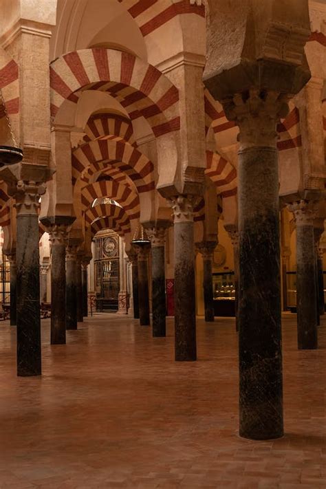 The Interior of the Mosque-Cathedral of Córdoba · Free Stock Photo