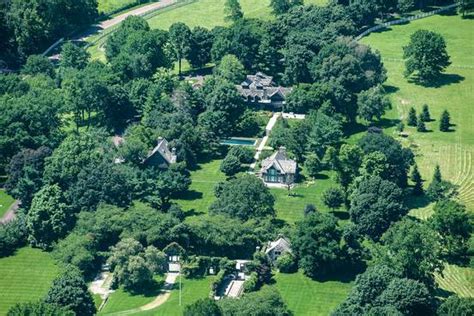 Billionaire Thomas Peterffy Is Listing Greenwich Estate for $65 Million - WSJ