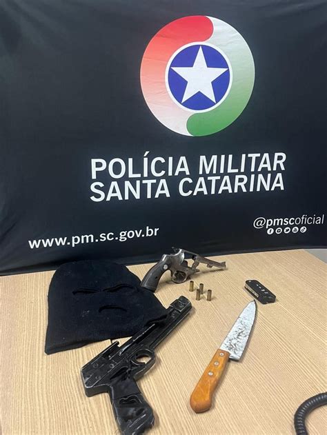 A O R Pida Da Pol Cia Militar Restabelece Ordem P Blica Ap S Roubo Em