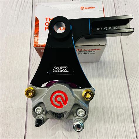 R15 V3 R15V3 MT15 BREMBO P34 REAR CALIPER SIAP BRACKET HITAM 2 POT