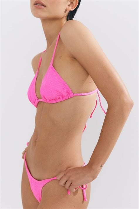 BIKINI FLAMINGO TEXTURA ROSA Comprar En ITA BKNS