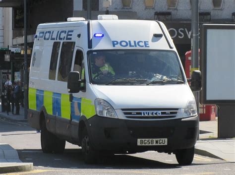 West Midlands Police Bg Wgu Iveco Daily On Duty In Bir Flickr